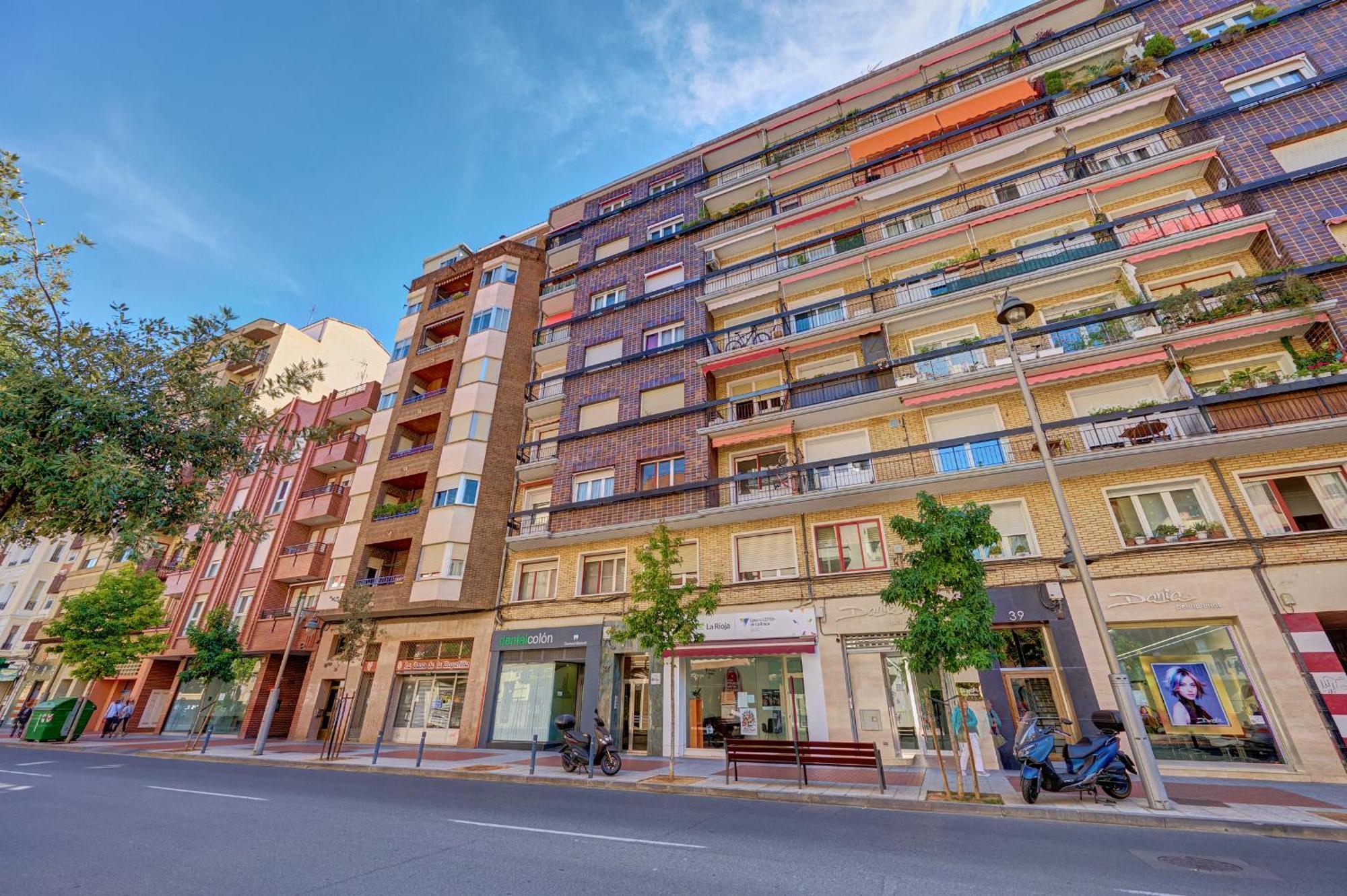 Apartamento Tempranillo Logrono By Clabao Esterno foto